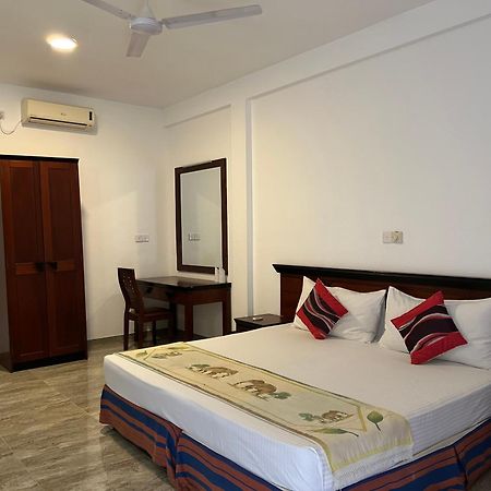 Hotel Wild Heaven Tissamaharama Exterior foto